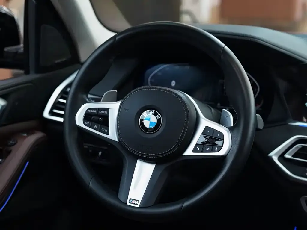 BMW X5 (Import) — фото 8