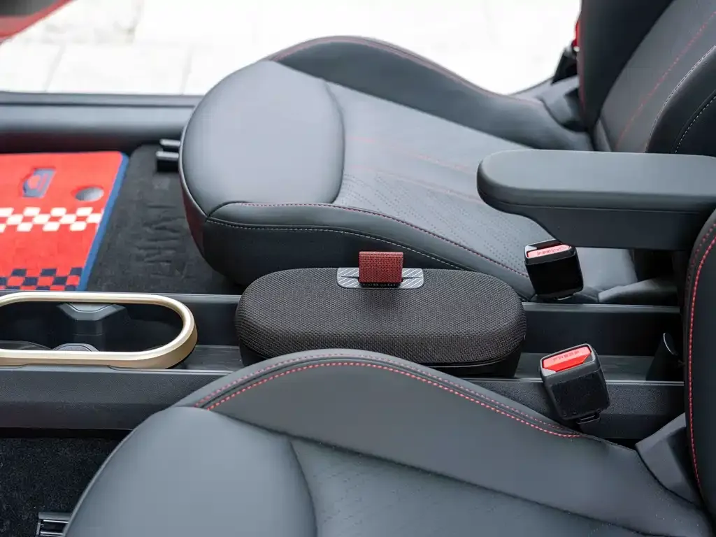 MINI JCW Electric — фото 5