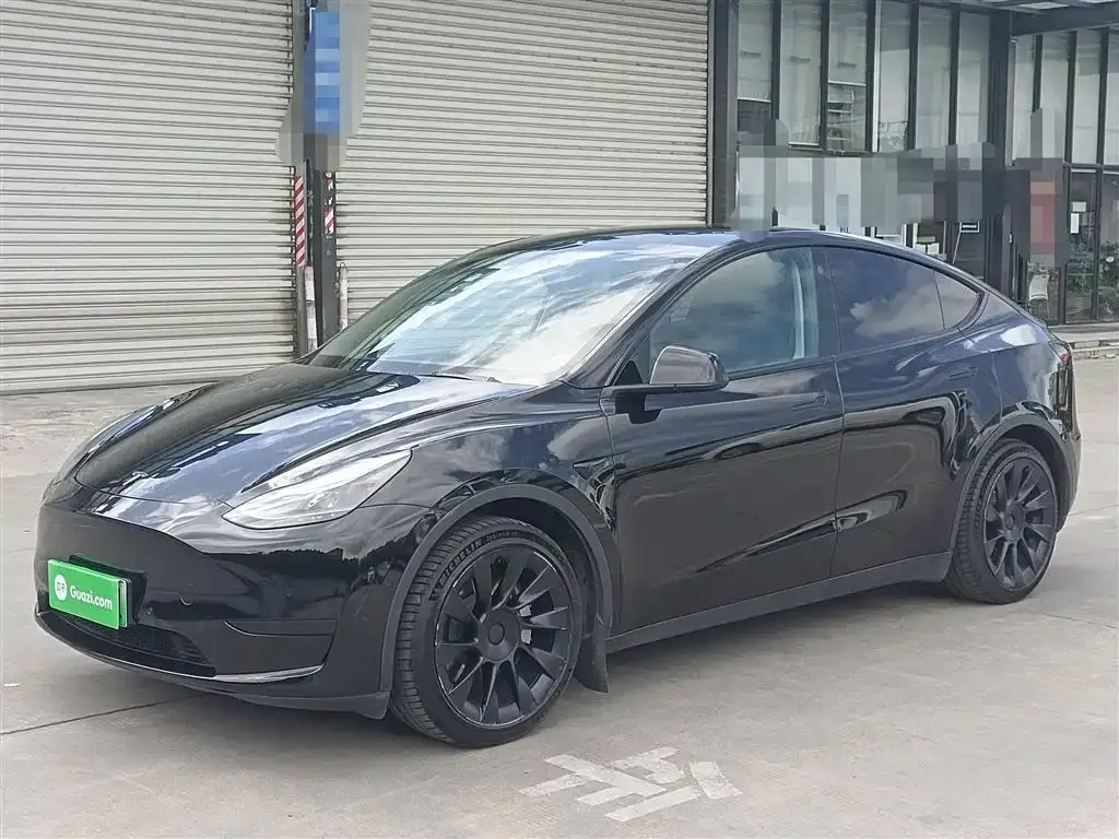 Tesla Model Y — фото 7