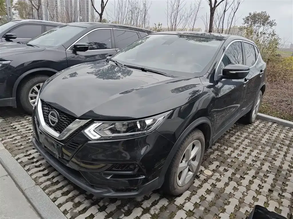 Nissan Qashqai — фото 6