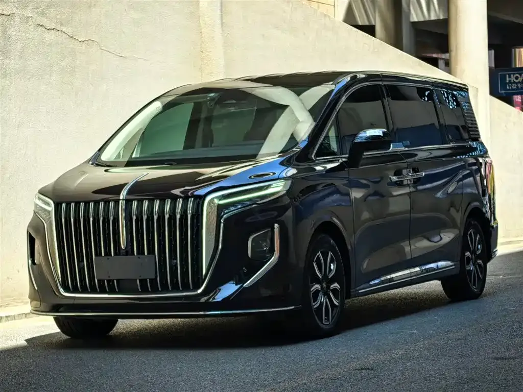 Hongqi HQ9 — фото 1
