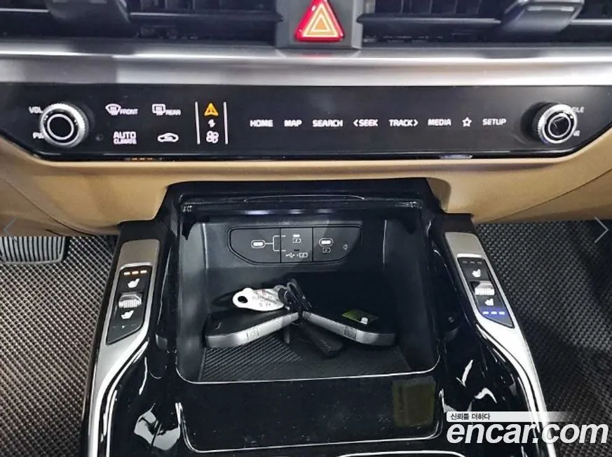Kia Sorento — фото 6