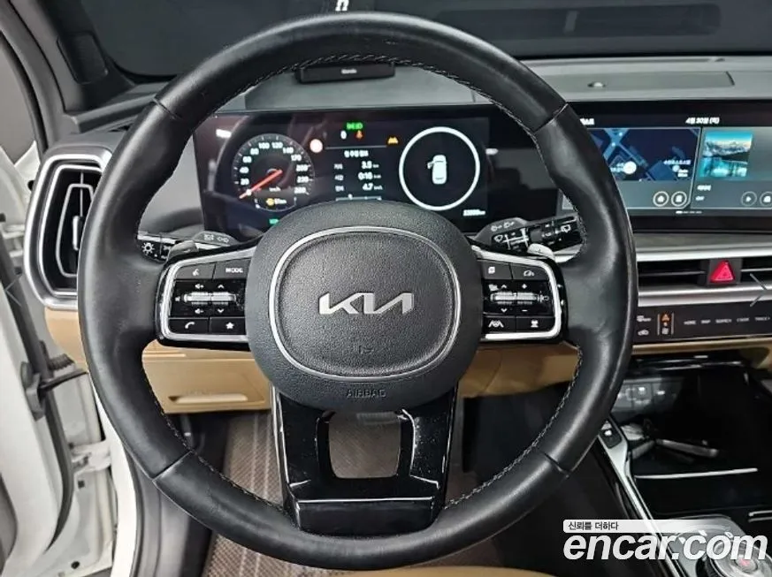 Kia Sorento — фото 8