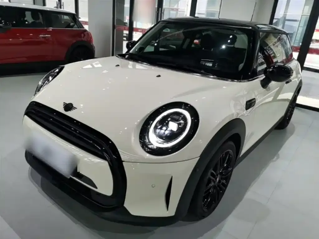 MINI Cooper (3-door) — фото 1