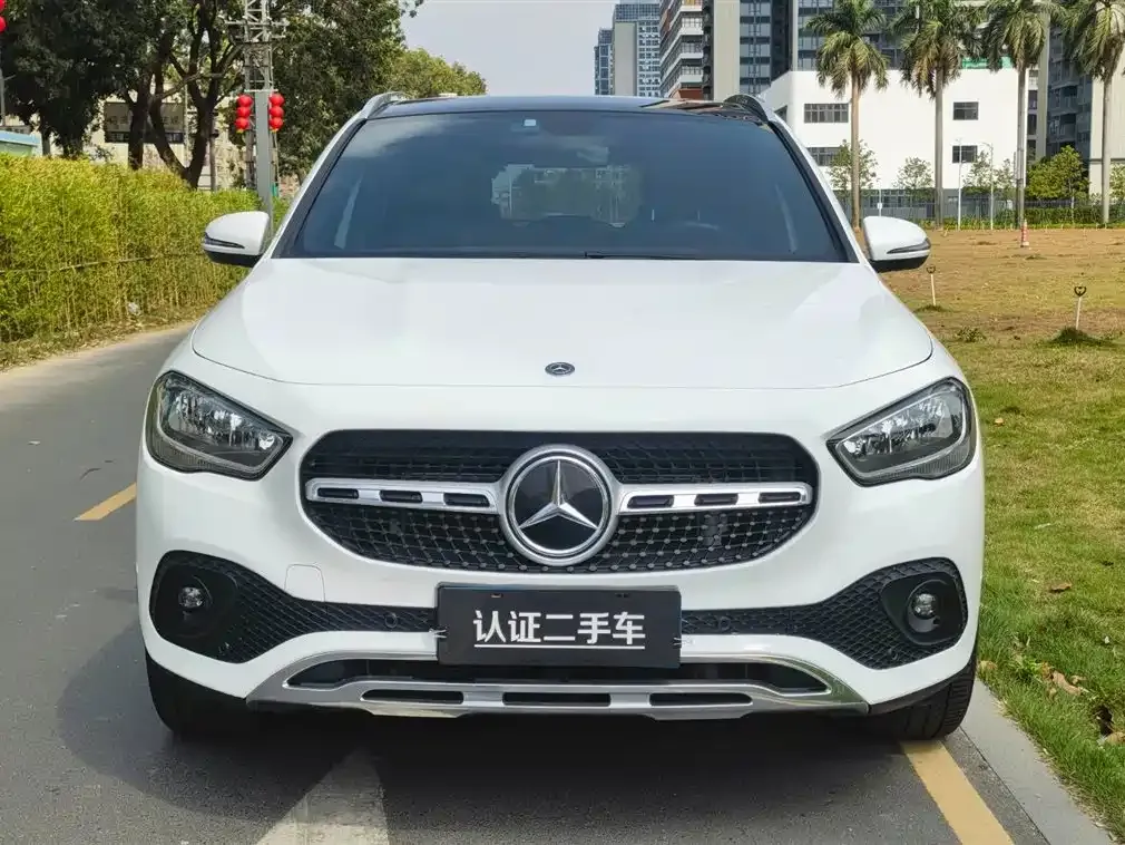 Mercedes-Benz GLA — фото 6