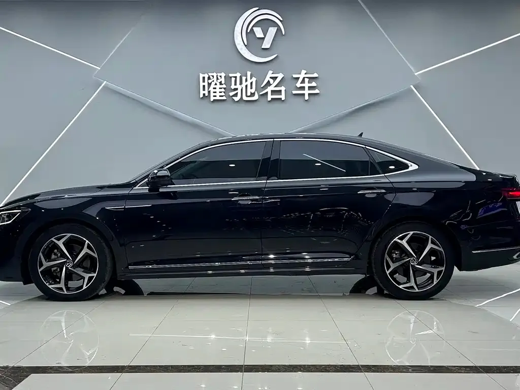 Volkswagen Passat — фото 2