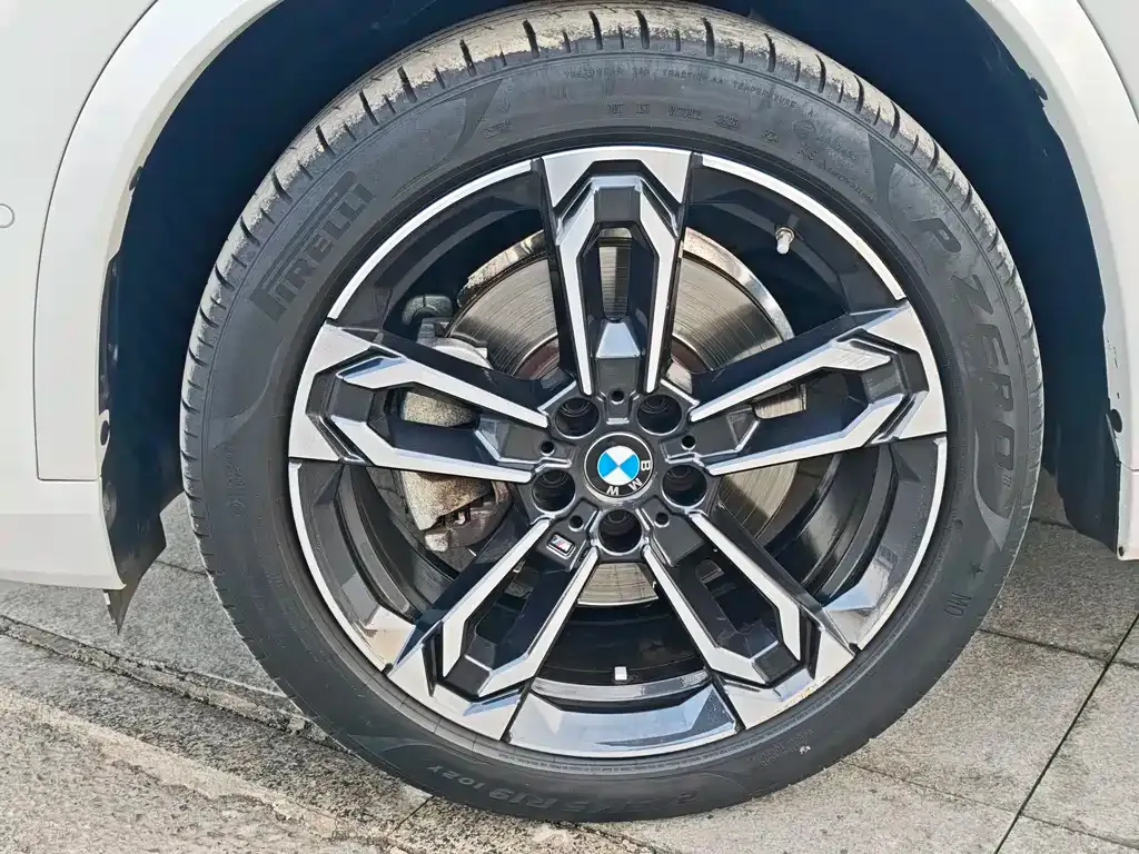 BMW X1 — фото 4