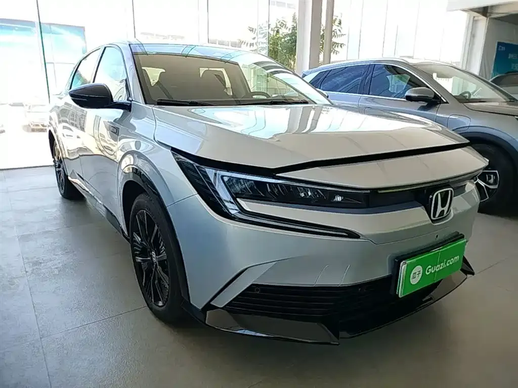 Honda e:NP2 — фото 7