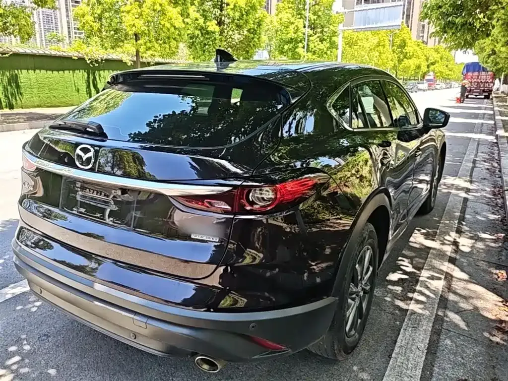 Mazda CX-4 — фото 2