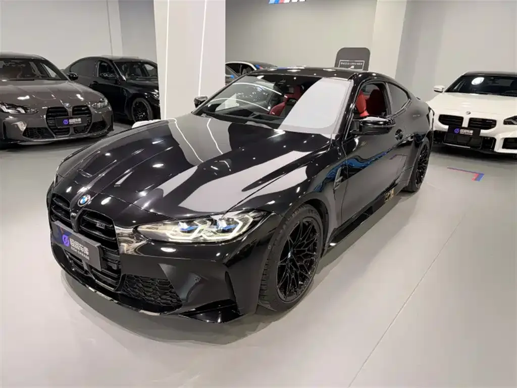 BMW M4 — фото 1