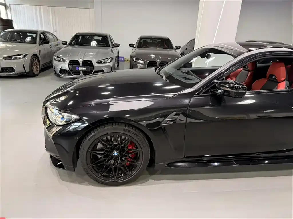 BMW M4 — фото 8