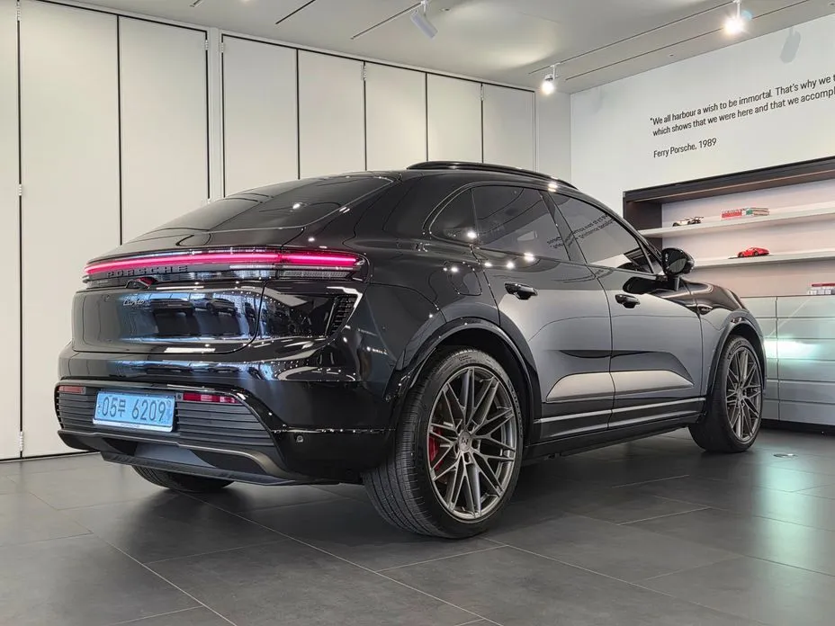 Porsche Macan — фото 4