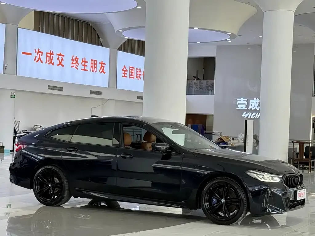 BMW 6 Series GT — фото 10