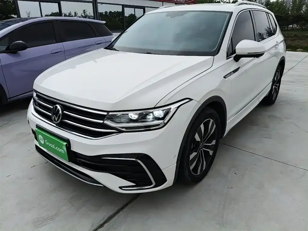 Volkswagen Tiguan L — фото 5