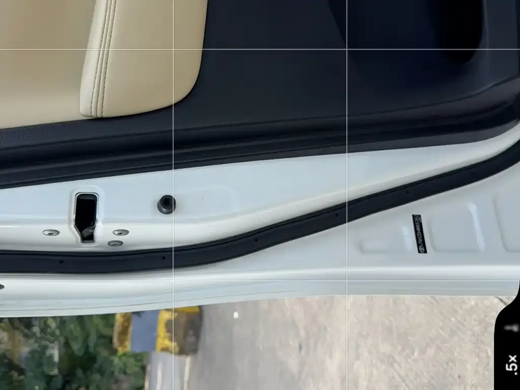 Toyota Alphard — фото 10
