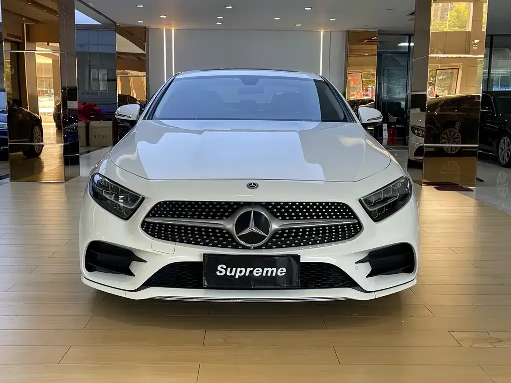 Mercedes-Benz CLS — фото 7