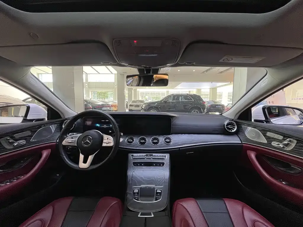 Mercedes-Benz CLS — фото 2