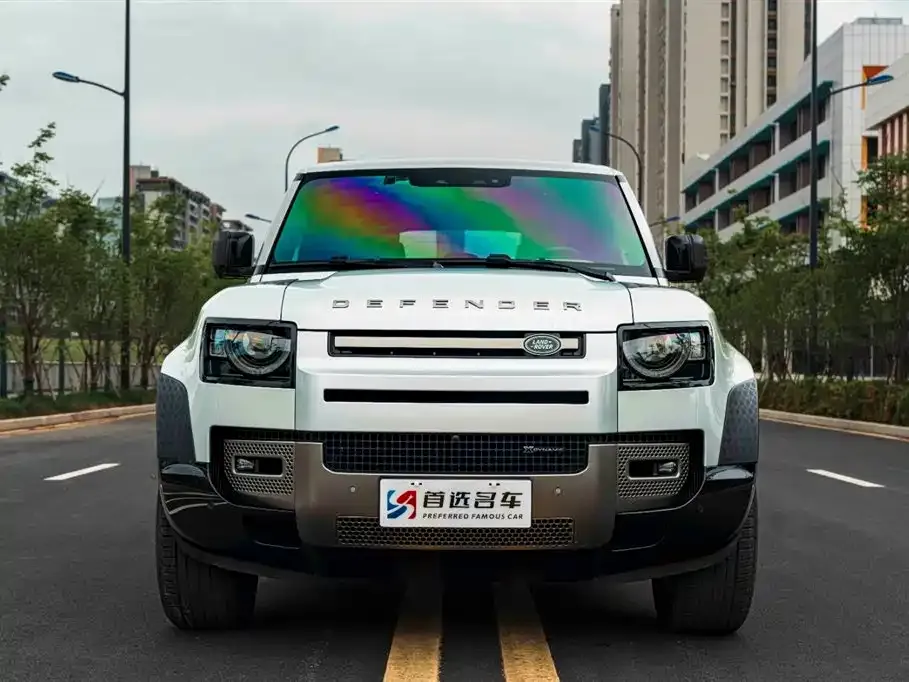 Land Rover Defender — фото 6