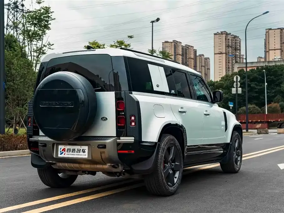 Land Rover Defender — фото 3