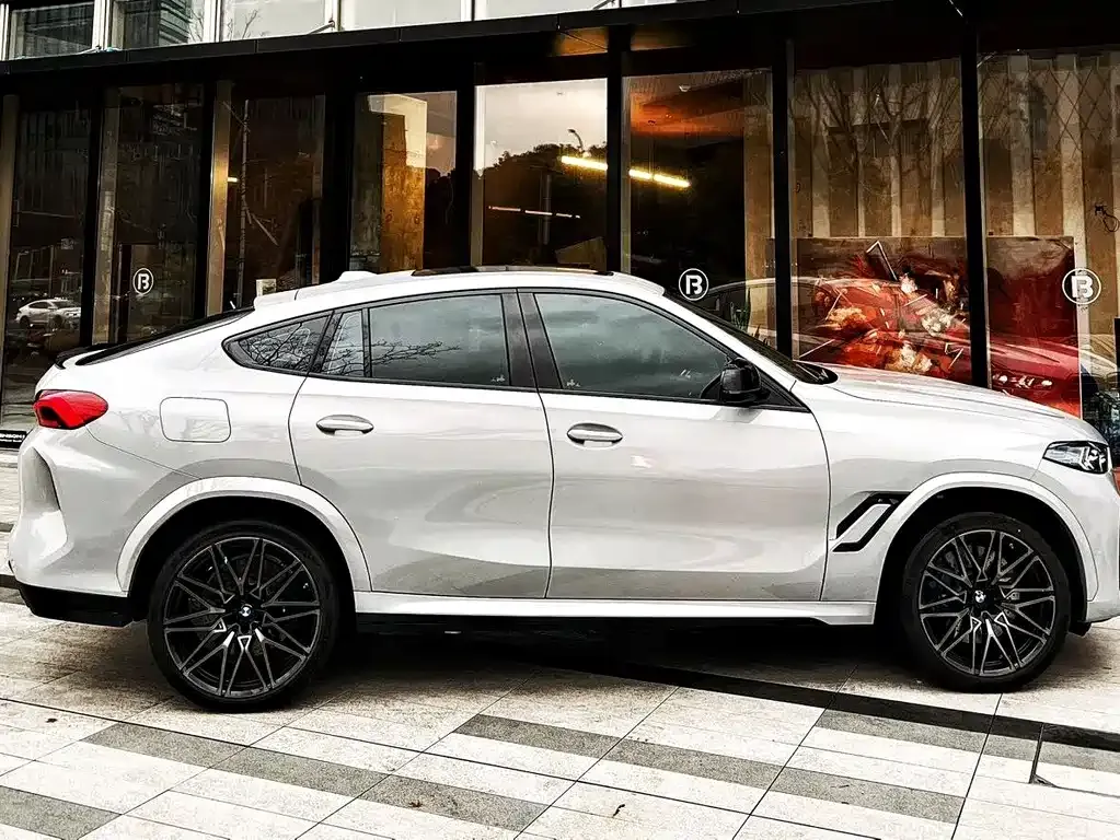 BMW X6 M — фото 7