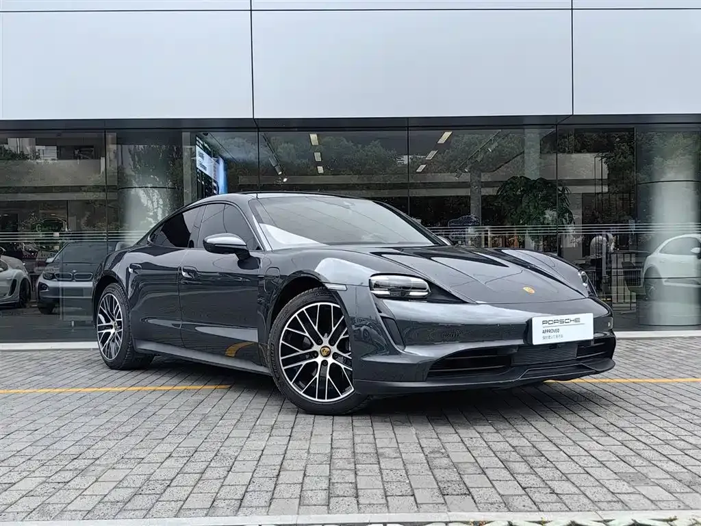 Porsche Taycan — фото 7