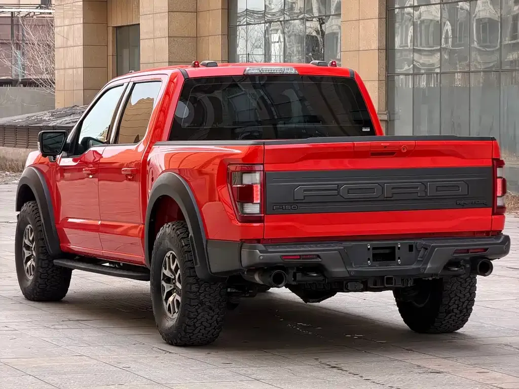 Ford F-150 Raptor — фото 8