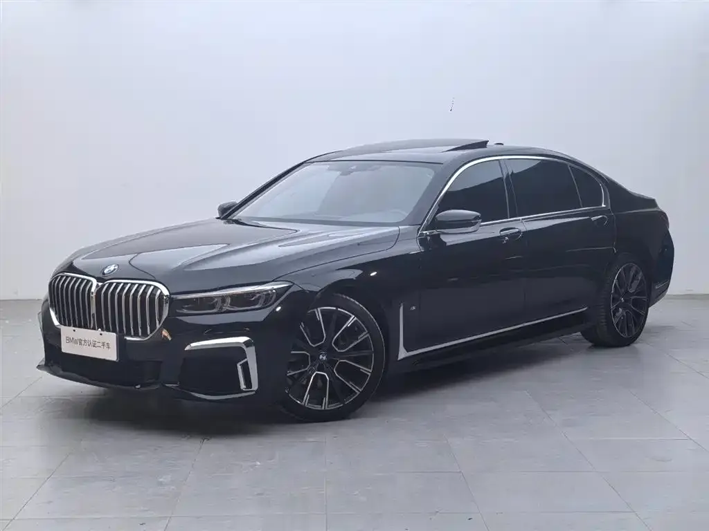 BMW 7 Series — фото 1