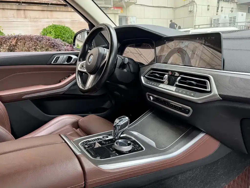 BMW X5 (Import) — фото 7