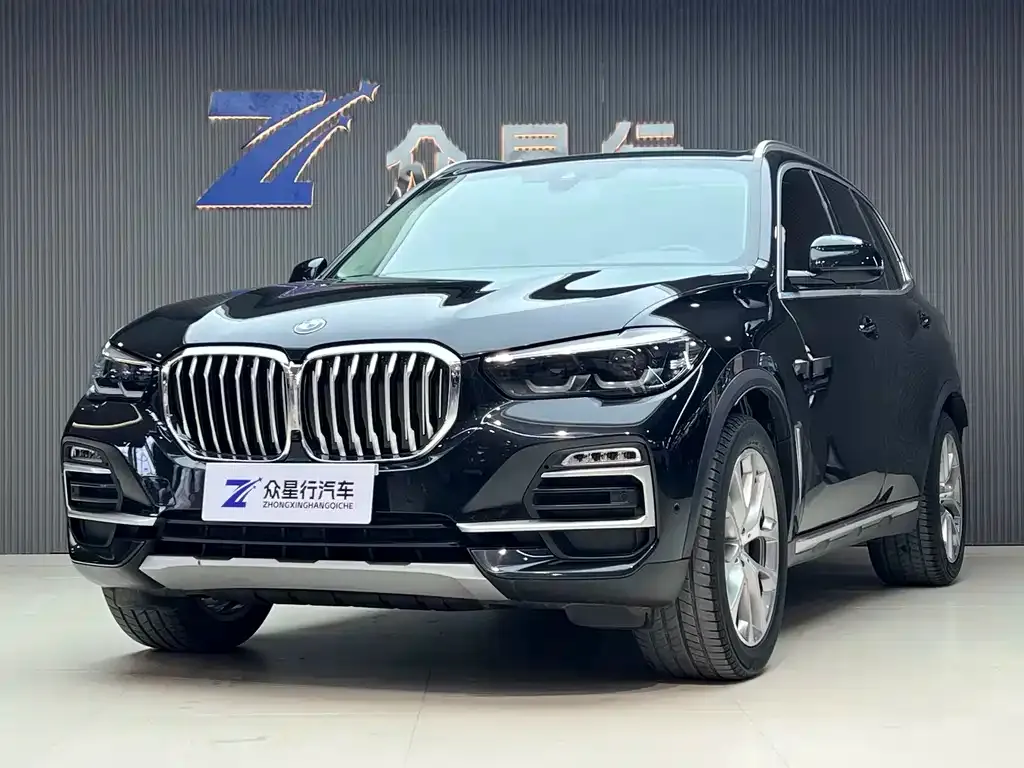 BMW X5 (Import) — фото 1