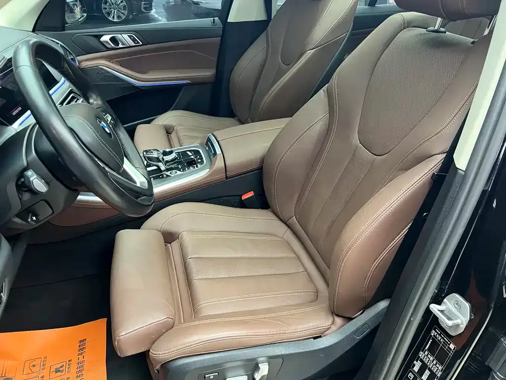 BMW X5 (Import) — фото 10