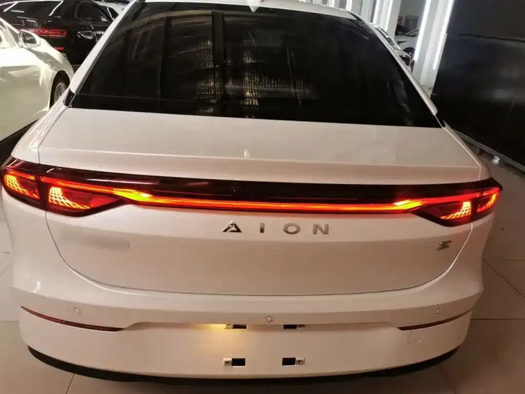 Aion S — фото 6