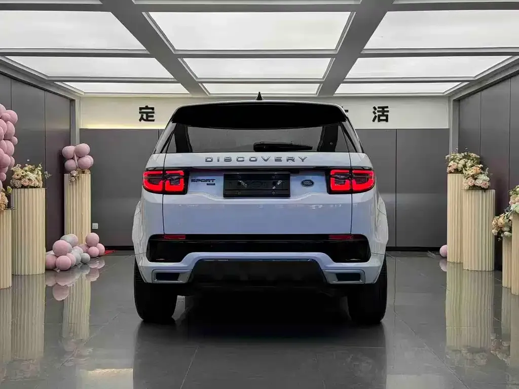Land Rover Discovery Sport — фото 2
