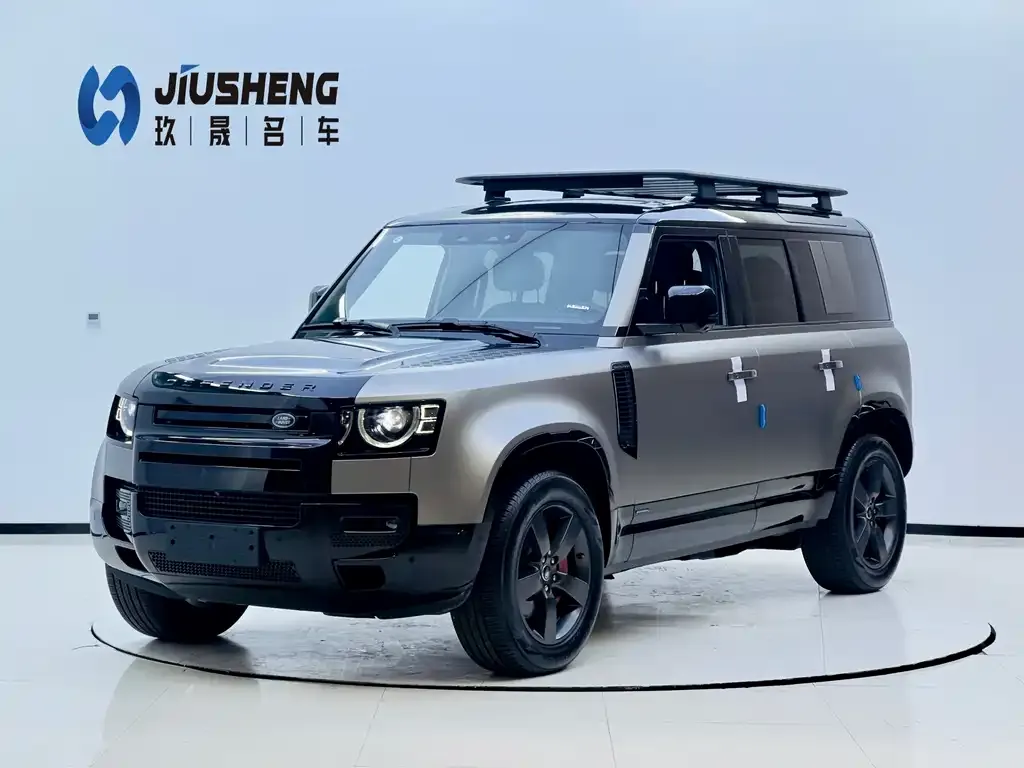 Land Rover Defender — фото 1