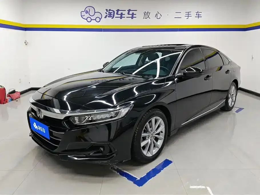 Honda Accord — фото 1