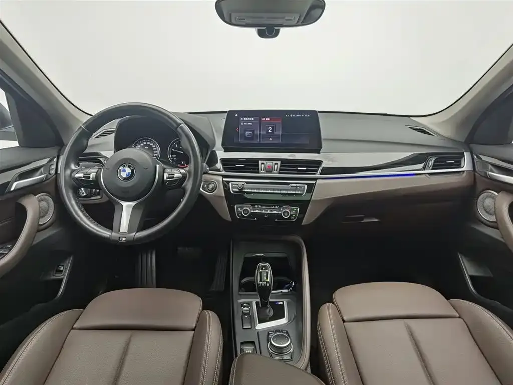 BMW X1 — фото 9