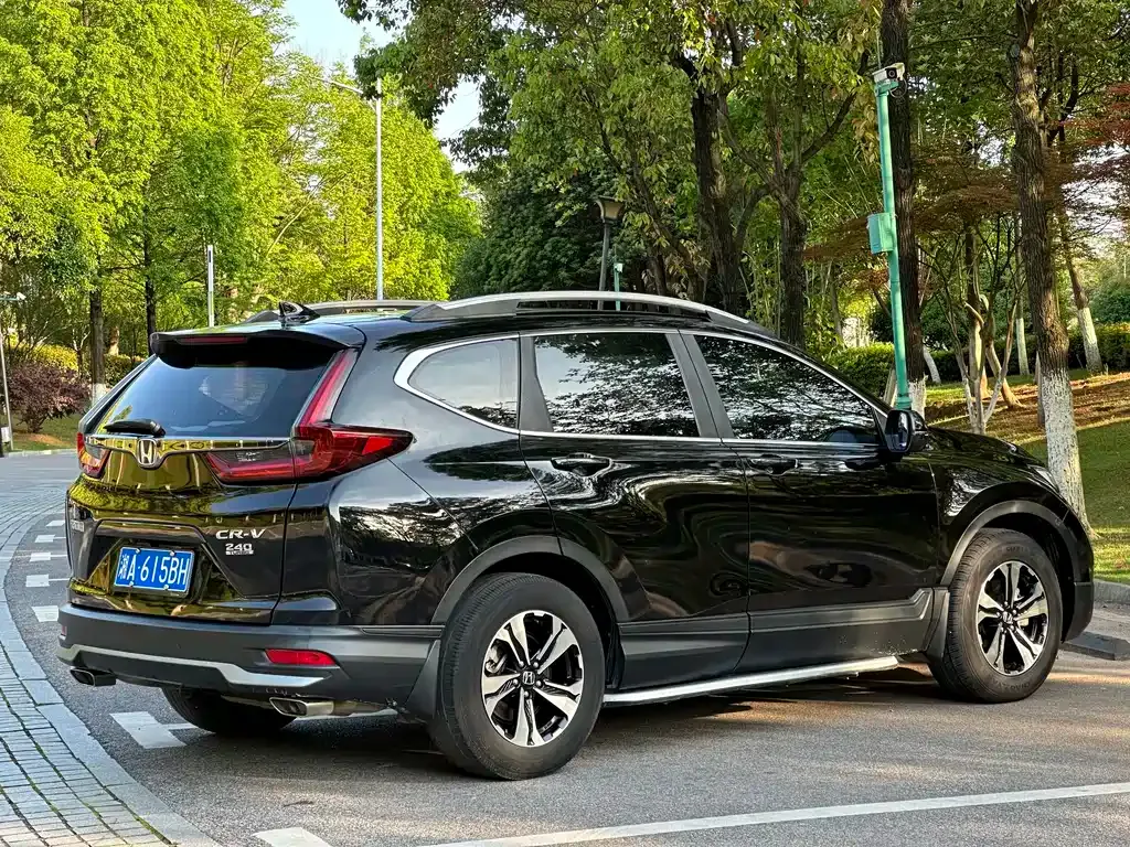 Honda CR-V — фото 6