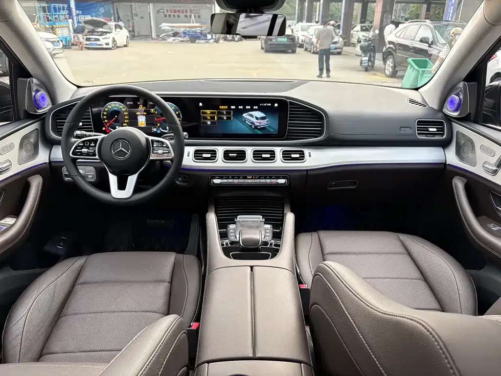 Mercedes-Benz GLE — фото 8