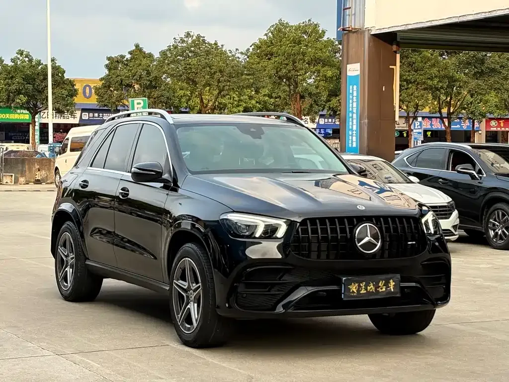 Mercedes-Benz GLE — фото 10