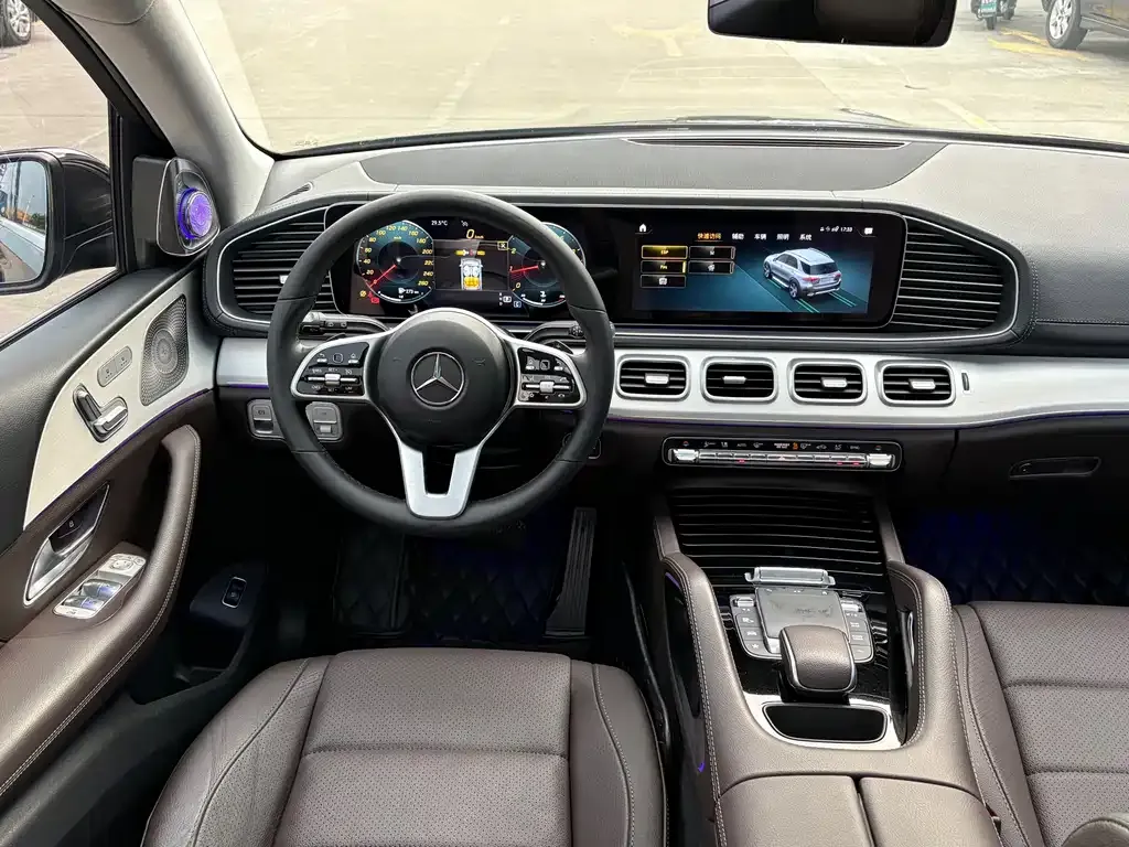 Mercedes-Benz GLE — фото 6