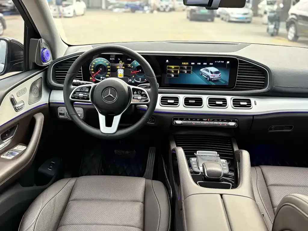 Mercedes-Benz GLE — фото 7