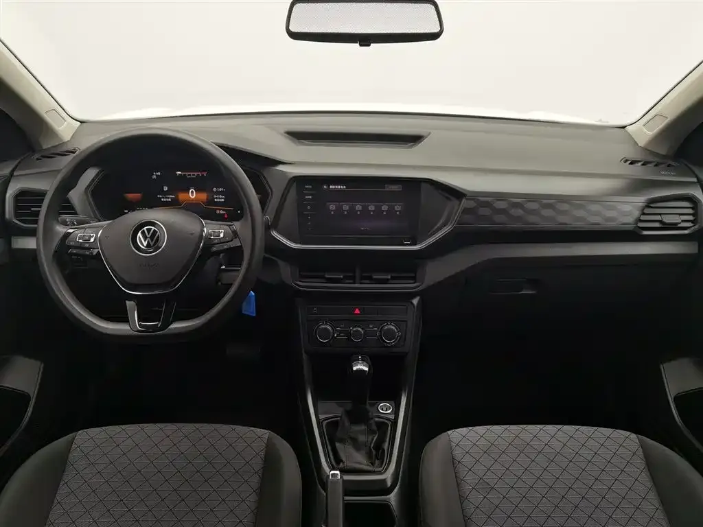 Volkswagen T-Cross — фото 9