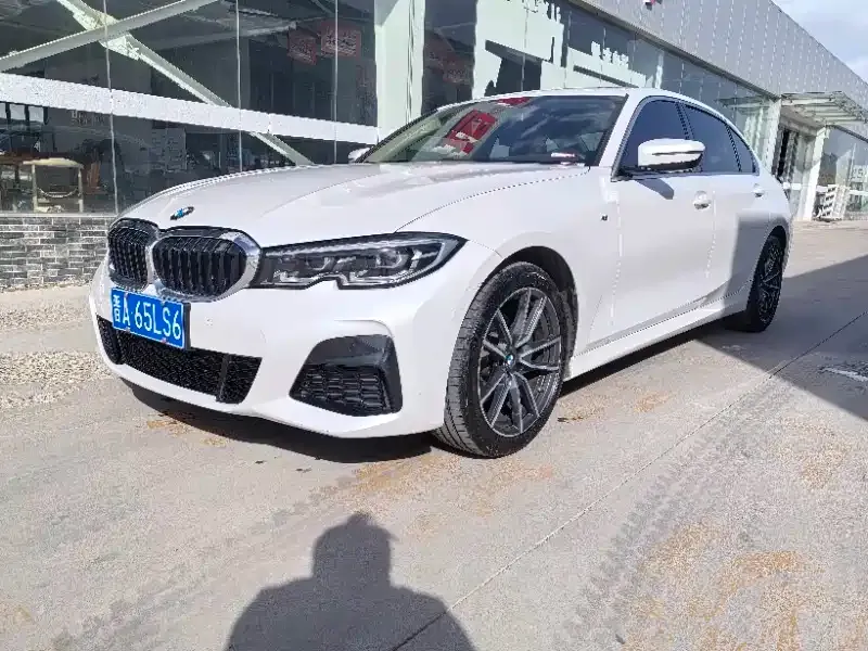 BMW 3 Series — фото 1
