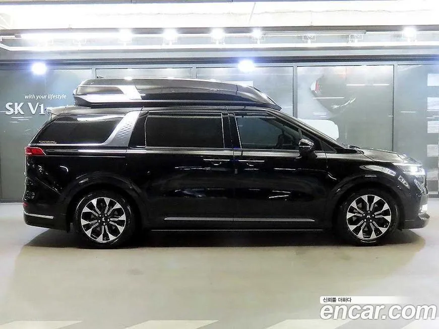 Kia Carnival — фото 4