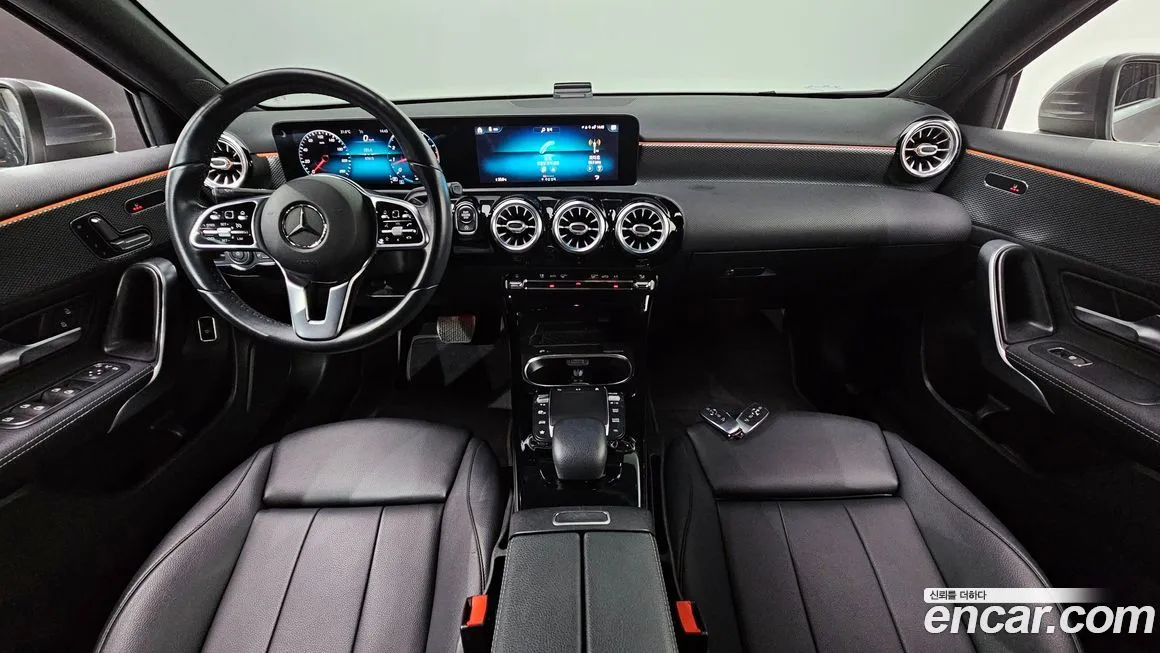 Mercedes-Benz A-Class — фото 6