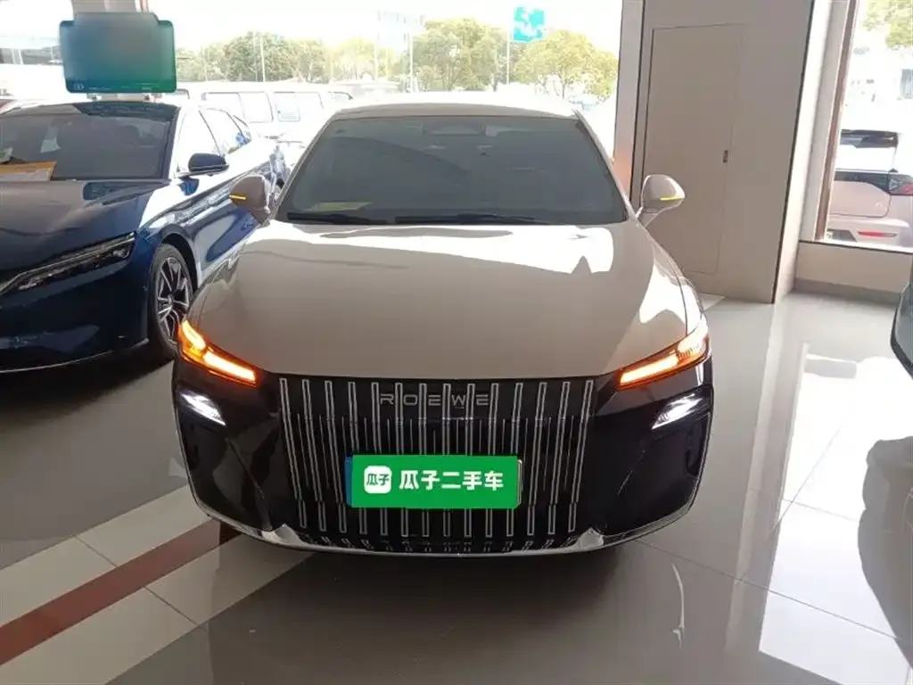 Roewe M7 DMH — фото 3