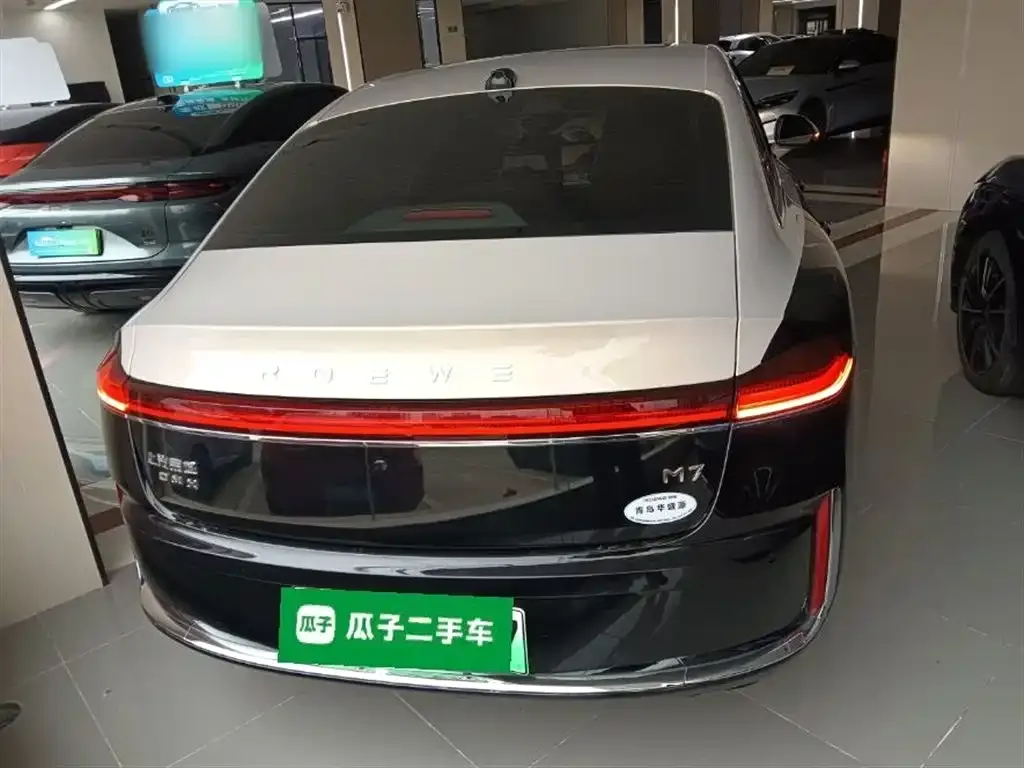Roewe M7 DMH — фото 10