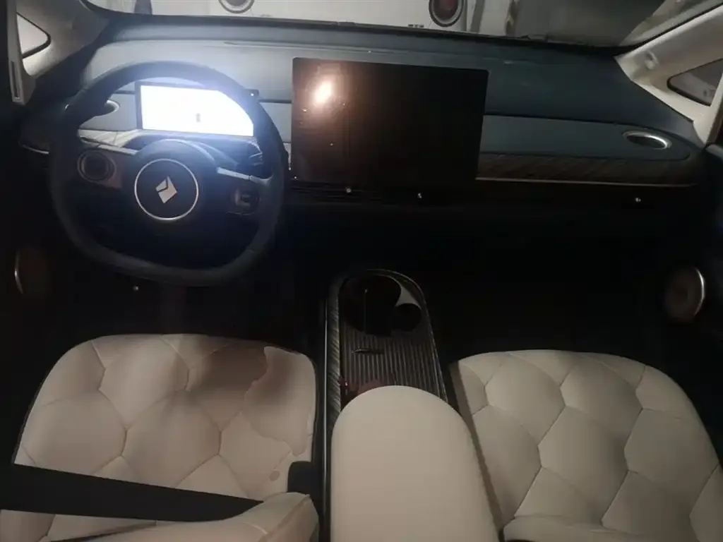 Baojun Yunduo — фото 3