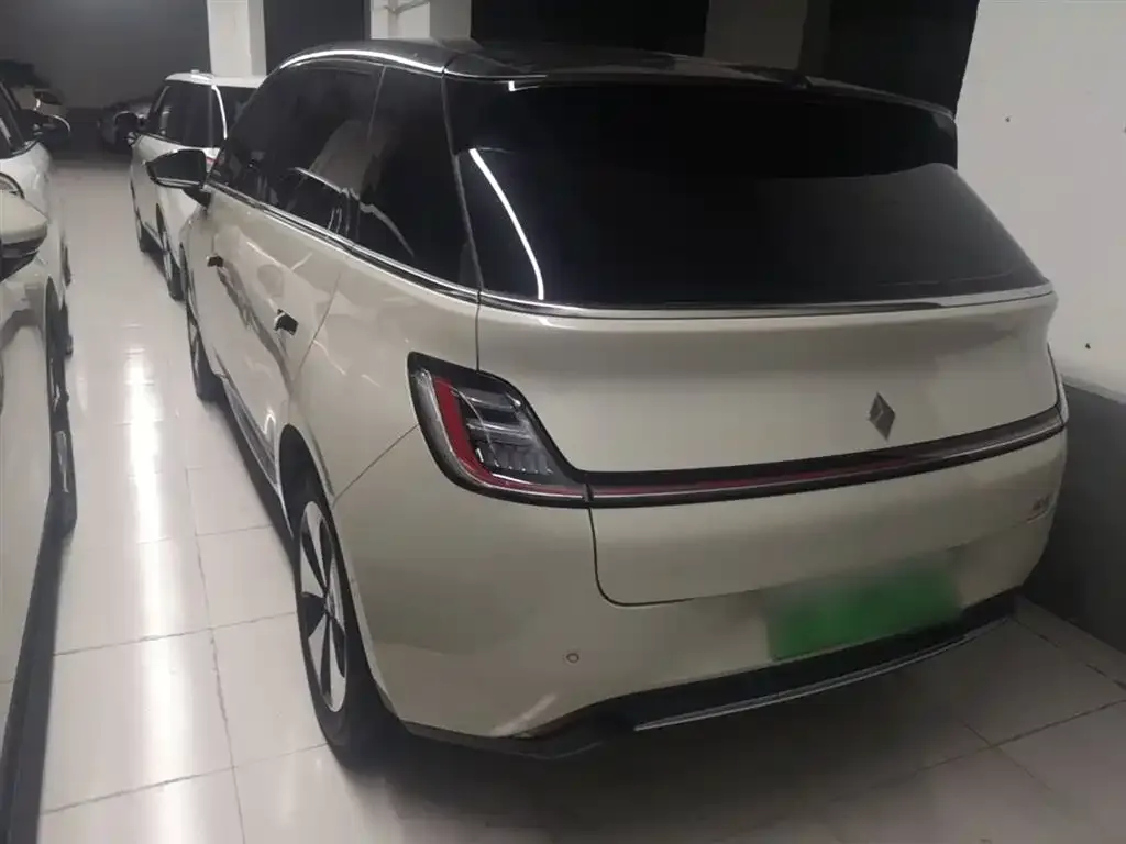 Baojun Yunduo — фото 8