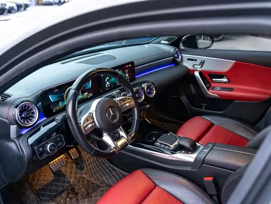 Mercedes-Benz A-Class AMG — фото 2