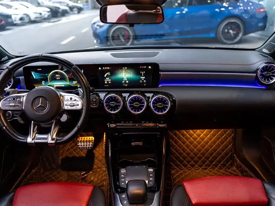 Mercedes-Benz A-Class AMG — фото 5
